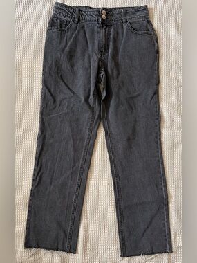 OAT New York Mid Rise Straight Jeans Black Raw Hem Women's Size 8/29